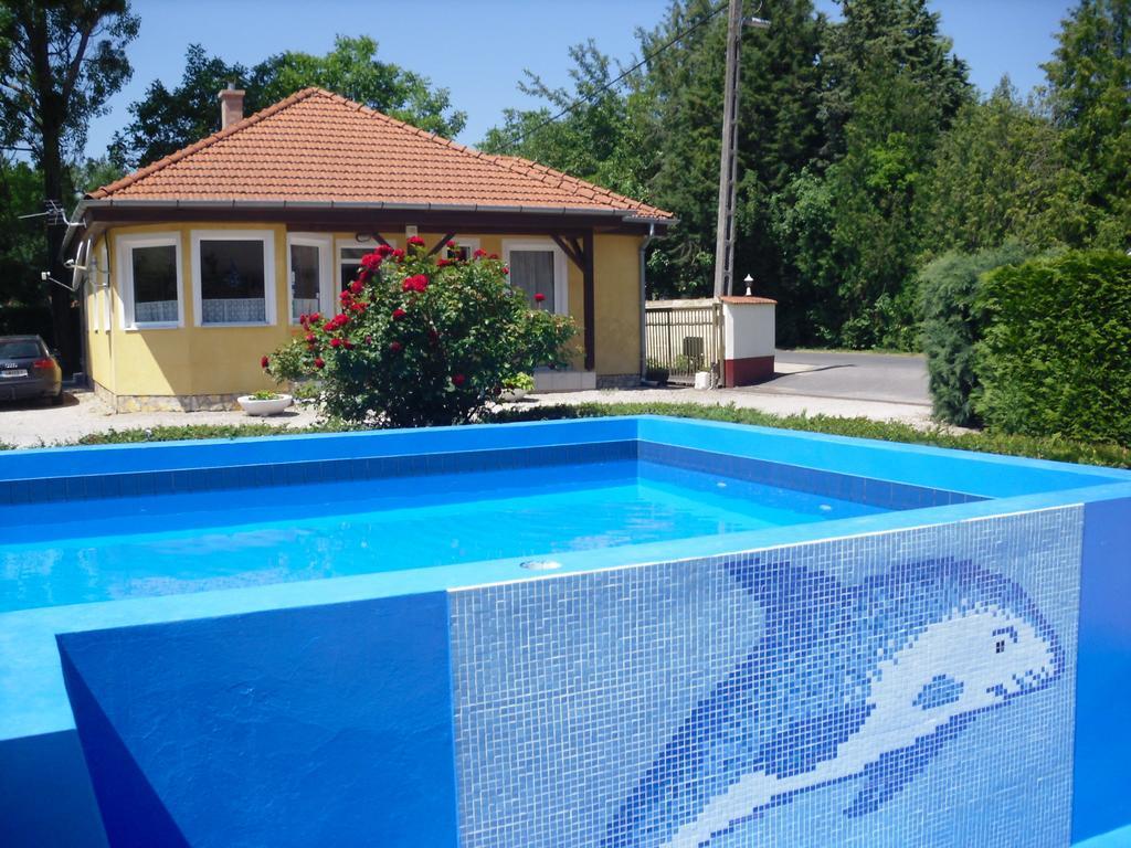 Ferienpark Tulipan Bungalow Camping Gyenesdiás